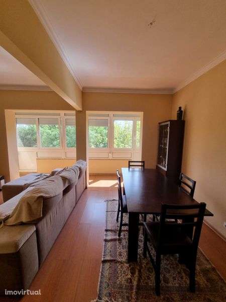 T2 Mobilado · Queluz Centro · 80 m² · 2.º Andar - Grande imagem: 2/12