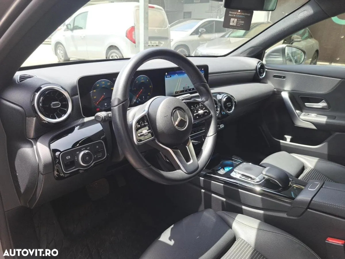 Mercedes-Benz A 180 d Aut. - 11