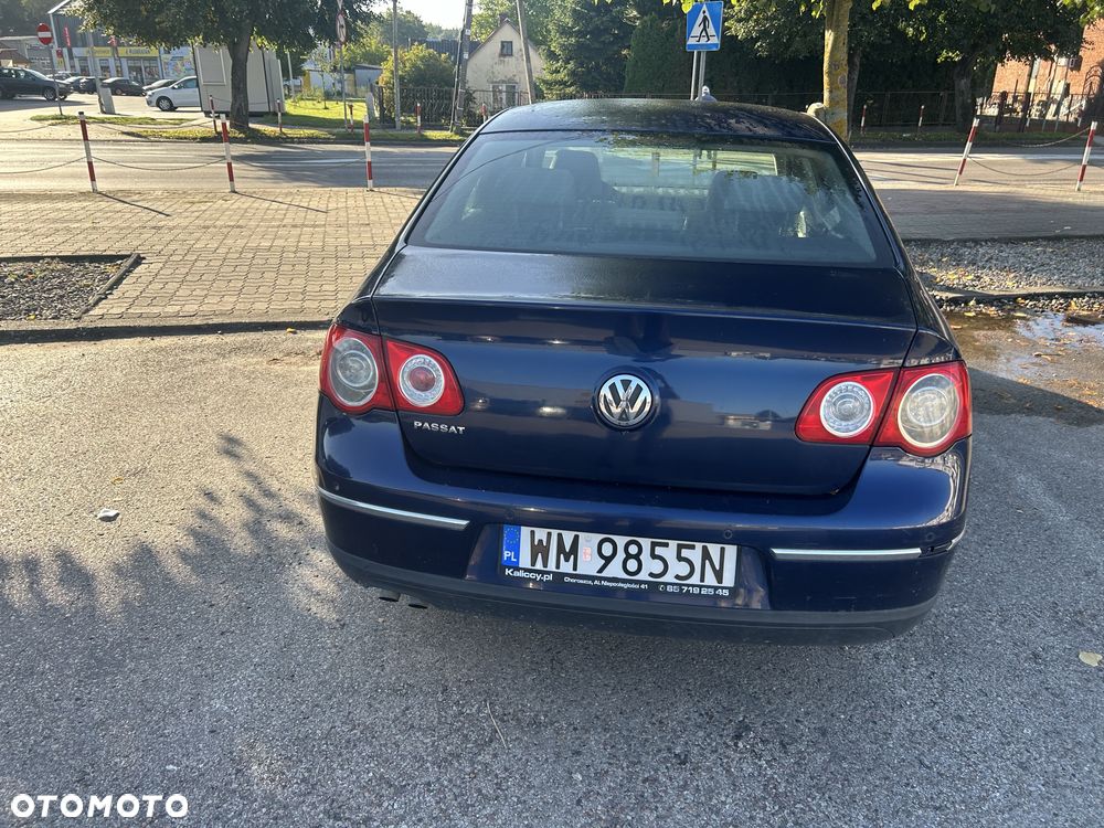 Volkswagen Passat - 5