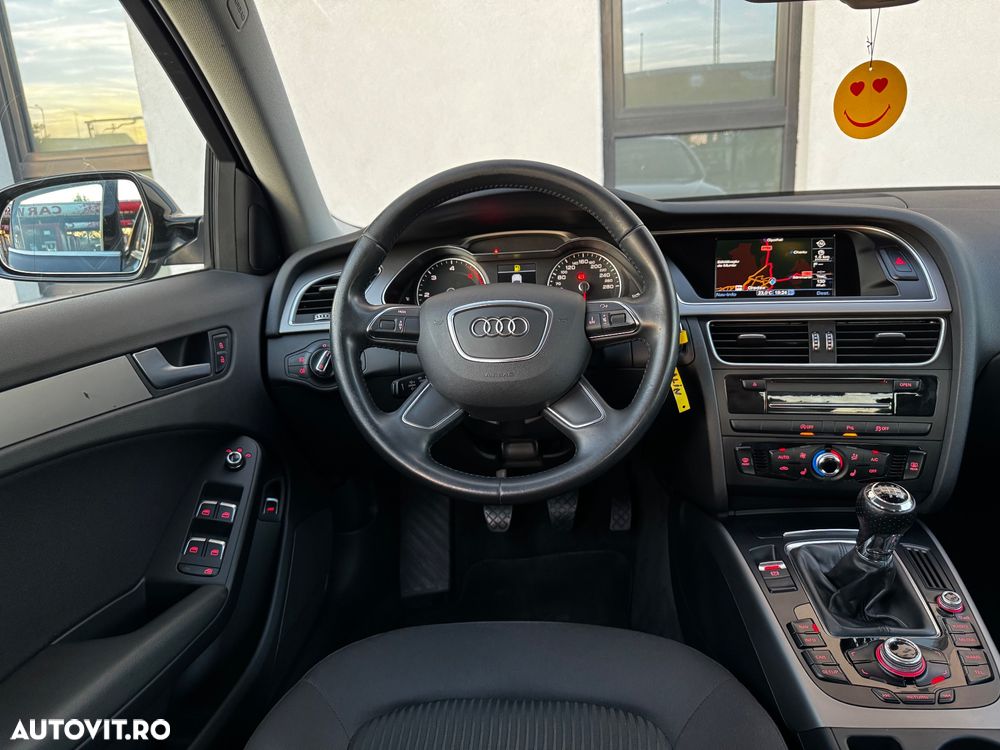 Audi A4 Limuzina - 5