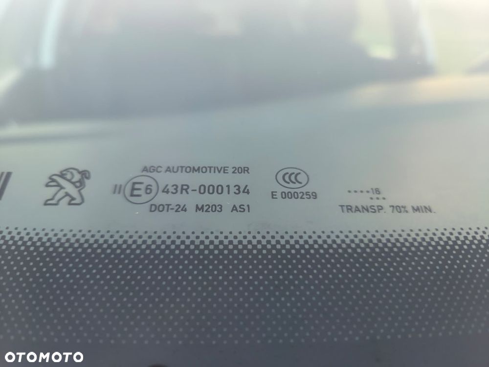 Peugeot 308 1.2 PureTech Access S&S - 27