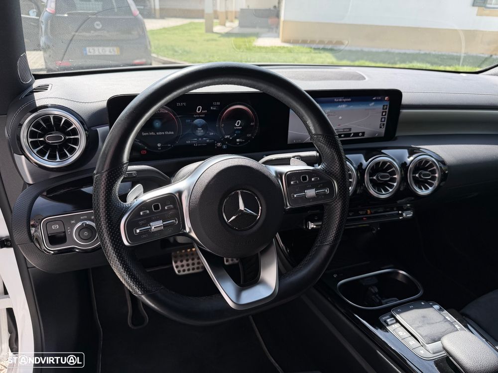 Mercedes-Benz A 250 e 8G-DCT AMG Line - 9