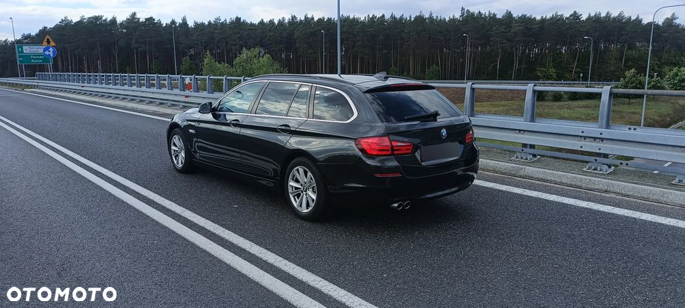BMW Seria 5 520d - 7