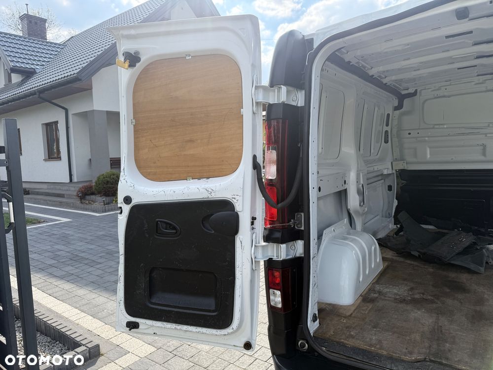 Renault Trafic - 33