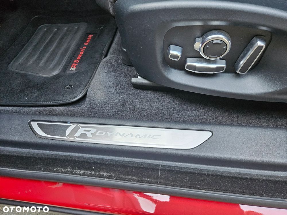 Jaguar E-Pace - 20