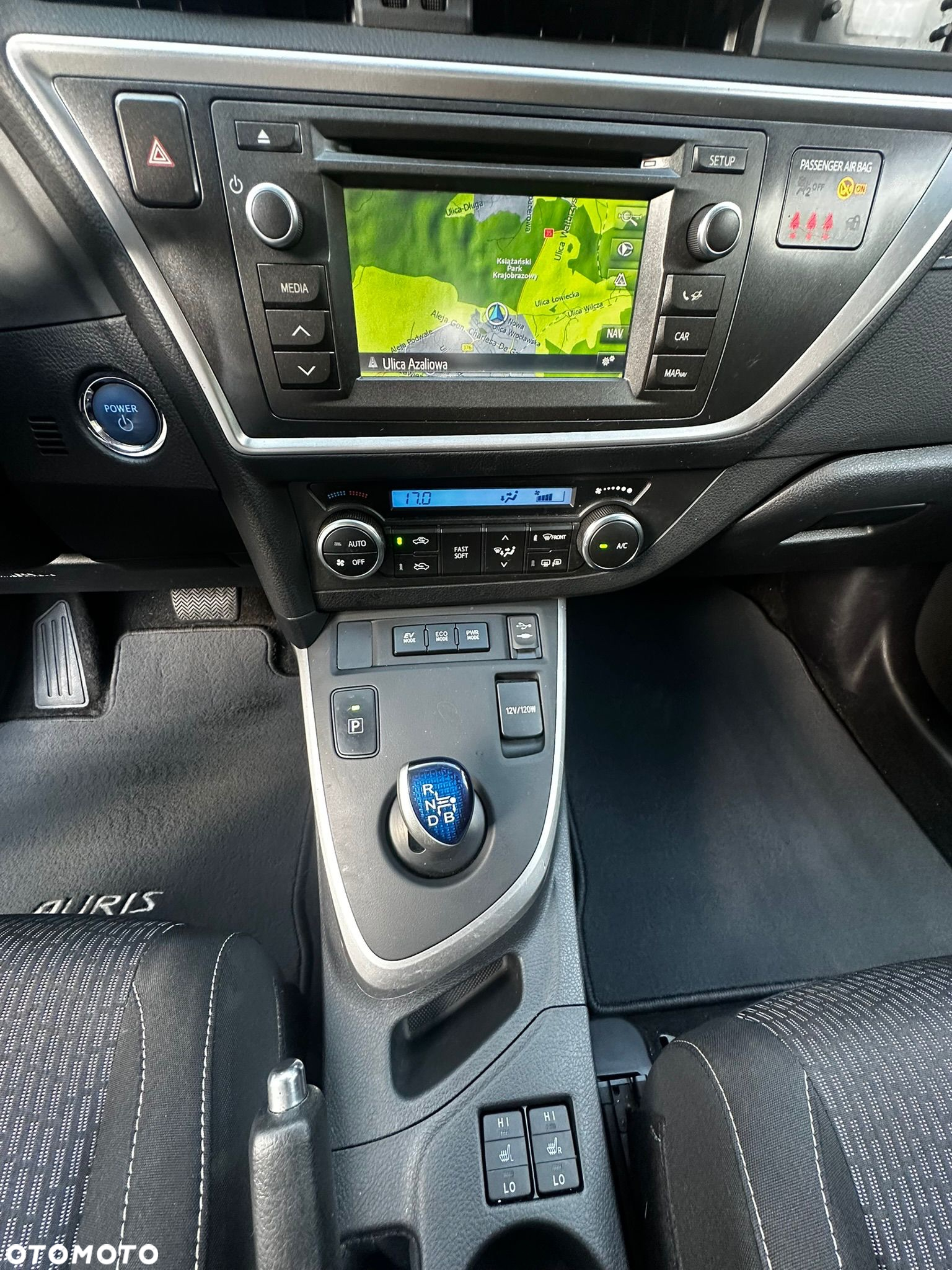 Toyota Auris 1.8 VVT-i Hybrid Automatik Touring Sports Edition - 9