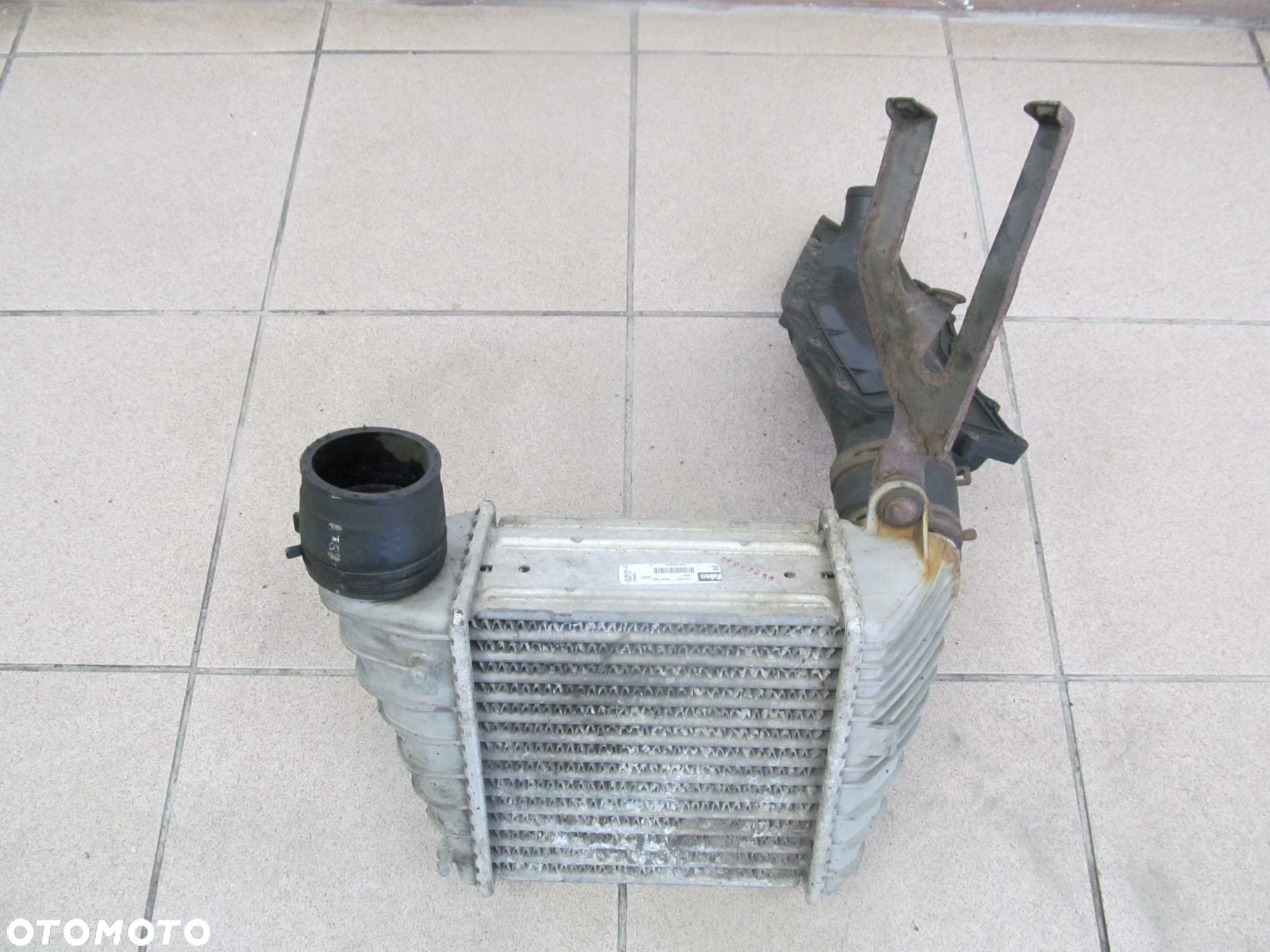 VW GOLF IV LEON INTERCOOLER CHLODNICA 1J0145805D - 1