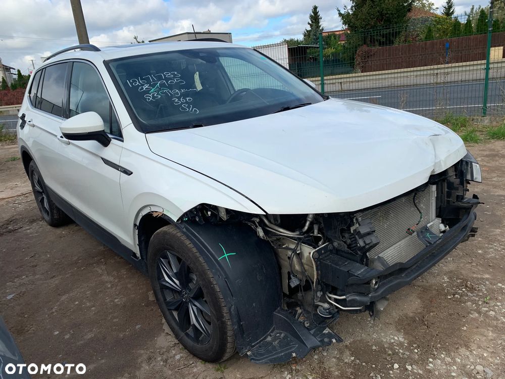 Volkswagen Tiguan Allspace - 11
