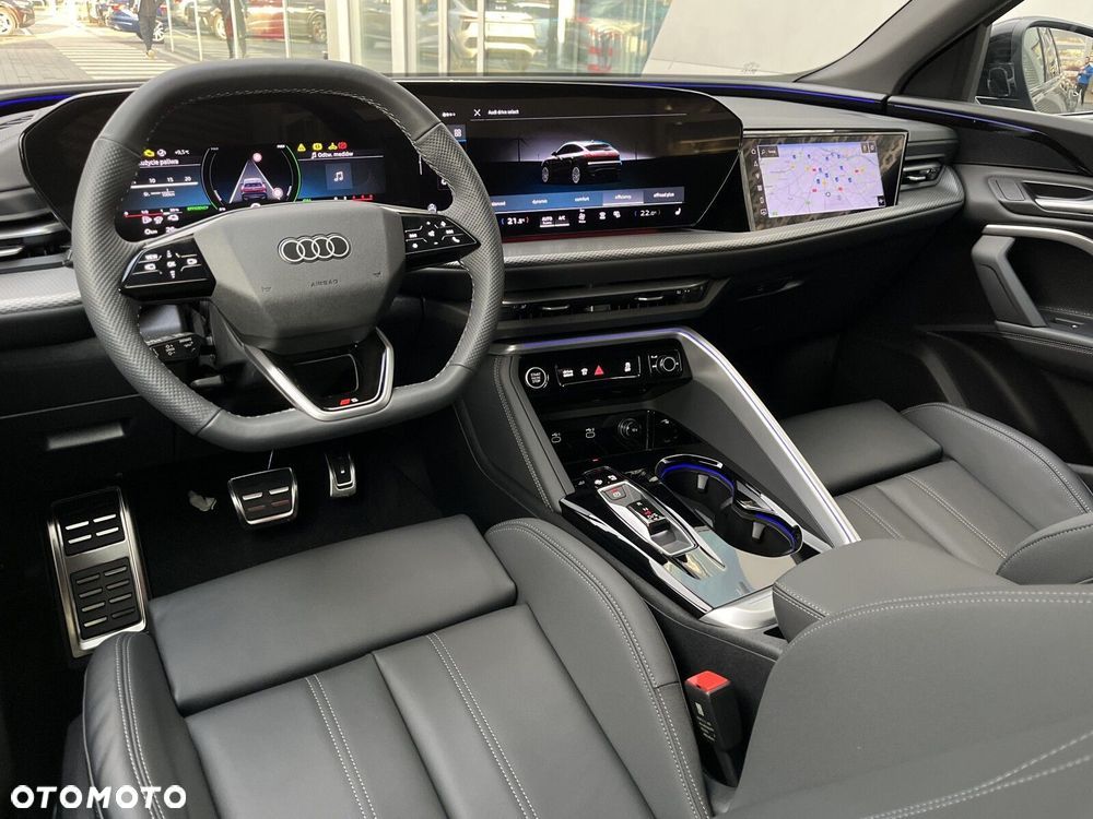 Audi Q5 Sportback - 16