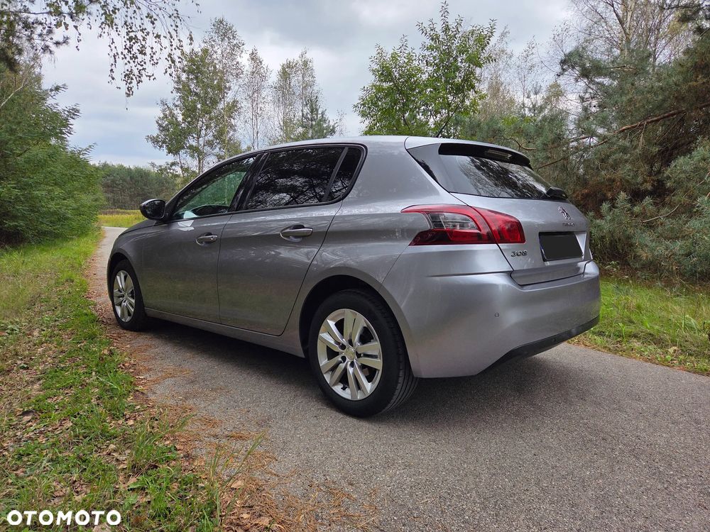 Peugeot 308 - 3