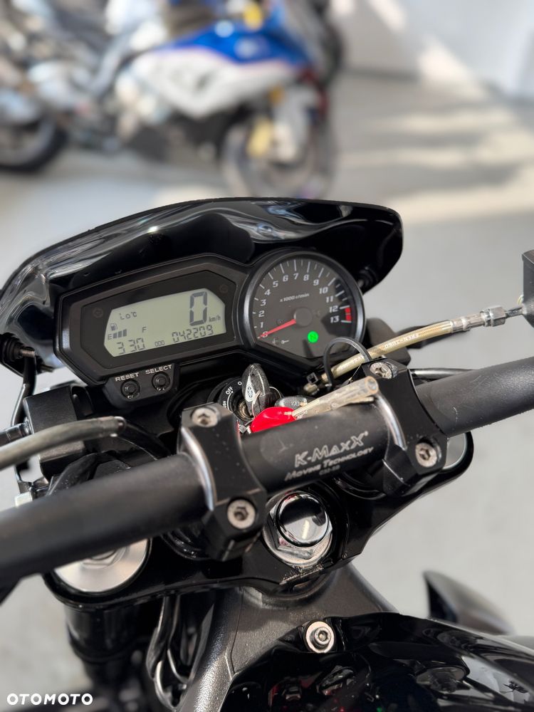 Yamaha FZ - 21