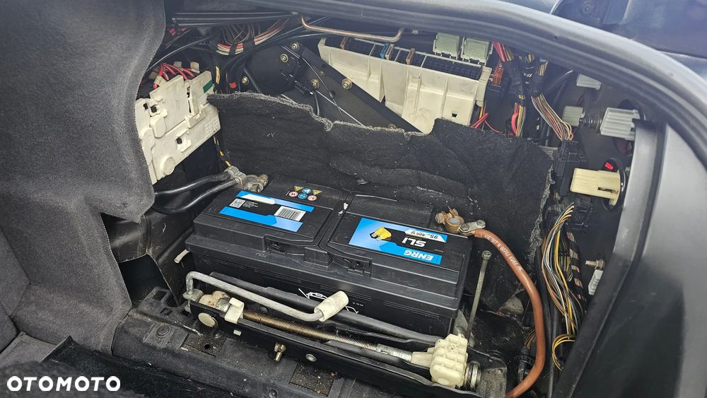 BMW Seria 7 750iL - 29