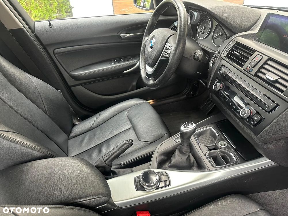 BMW Seria 1 116i Sport Line - 8