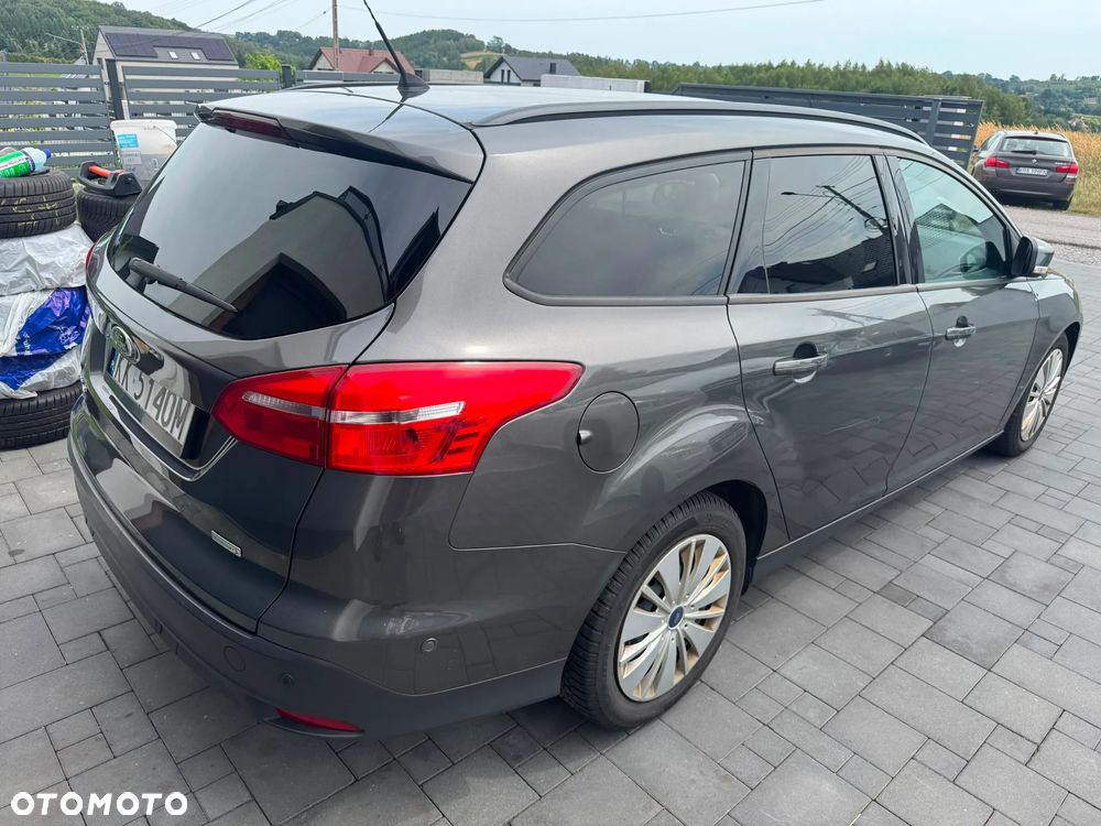 Ford Focus 1.0 EcoBoost Titanium - 6