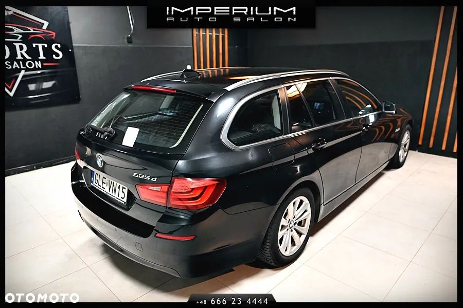 BMW Seria 5 525d Touring Modern Line - 14