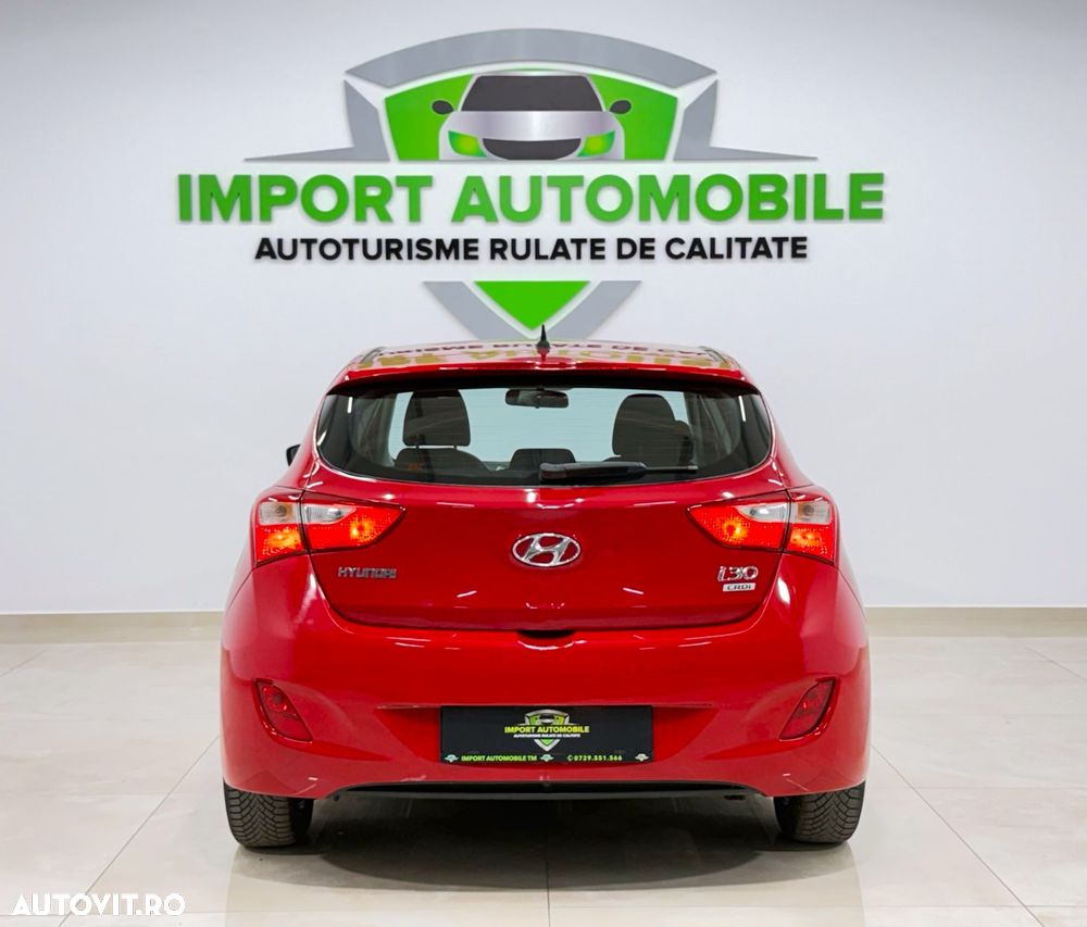 Hyundai i30 1.4 CRDi Trend - 4