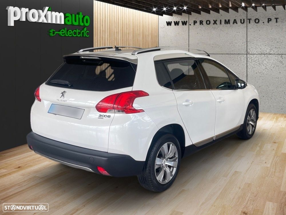 Peugeot 2008 1.6 e-HDi Active - 11