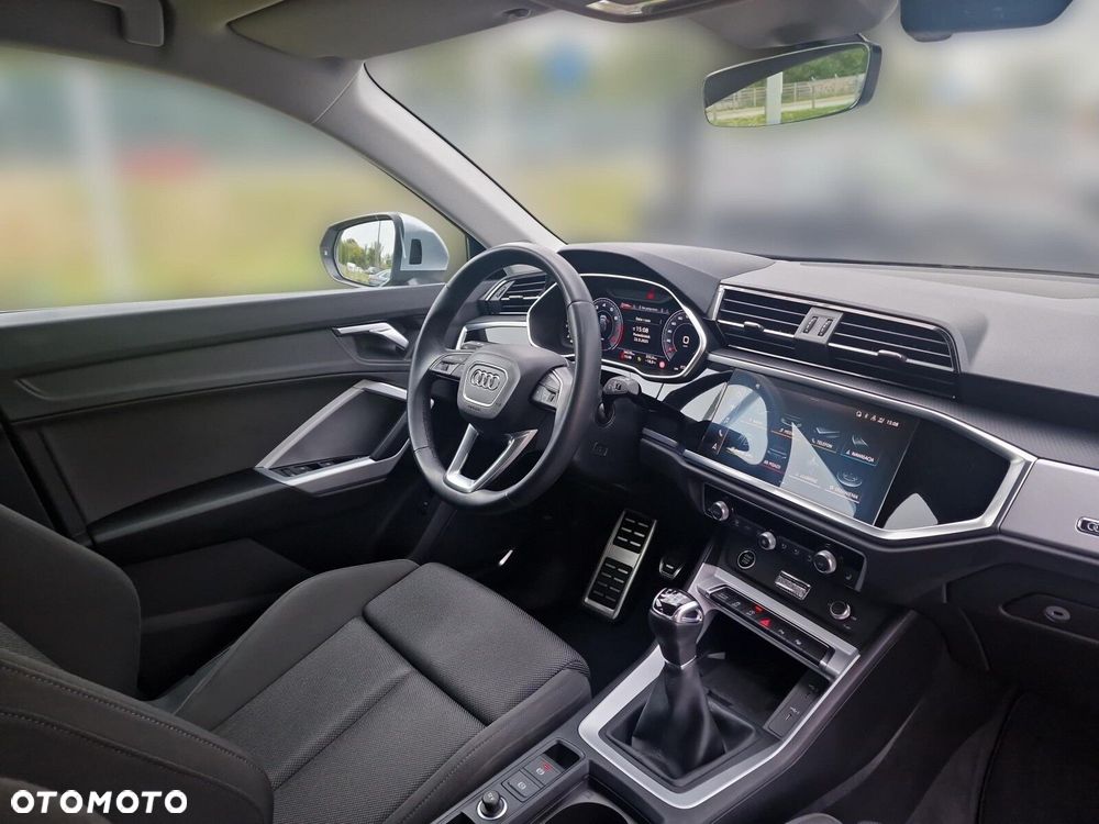 Audi Q3 35 TFSI - 10