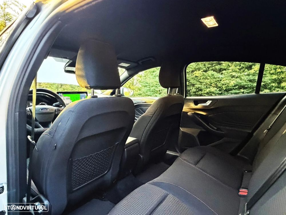 Ford Focus 1.0 EcoBoost MHEV ST-Line Style SIP - 22
