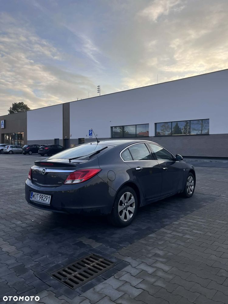 Opel Insignia 2.0 CDTI Cosmo - 3