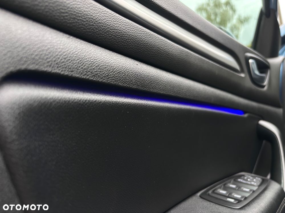 Renault Megane ENERGY dCi 130 BOSE EDITION - 41