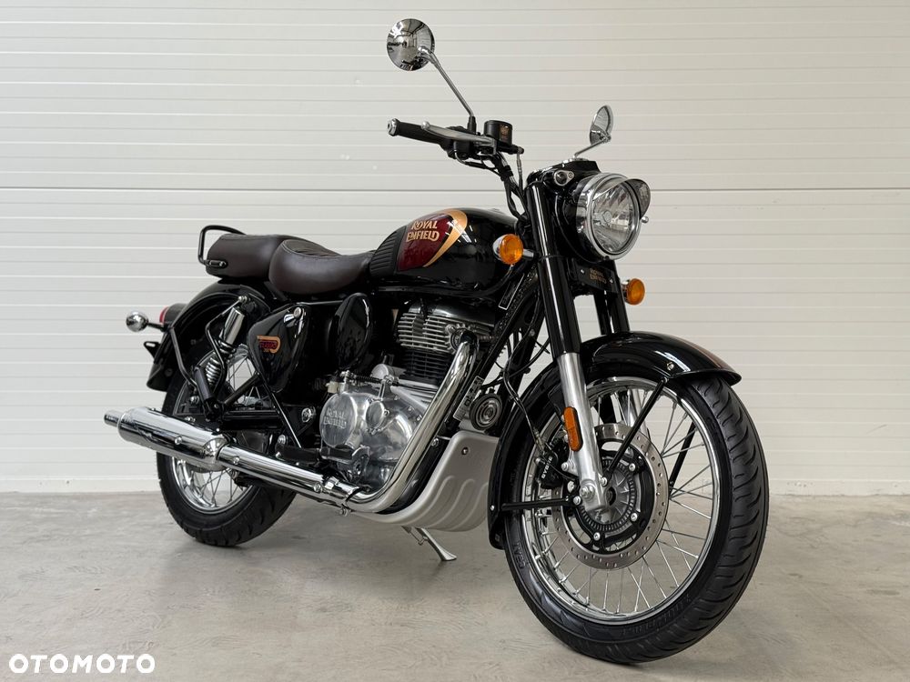 Royal Enfield Classic - 2