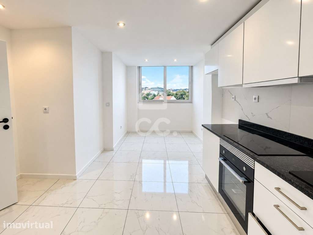 APARTAMENTO T3 RENOVADO PARA ARRENDAMENTO | CENTRO DE SANTO TIRSO - Grande imagem: 4/13