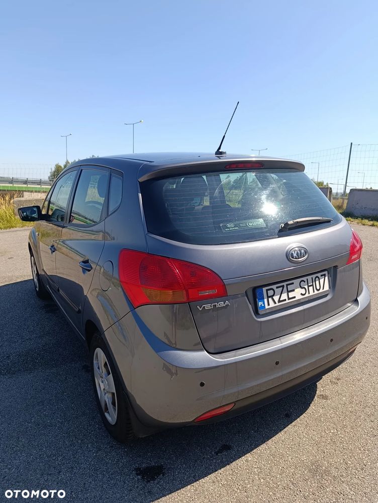 Kia Venga 1.4 M - 5