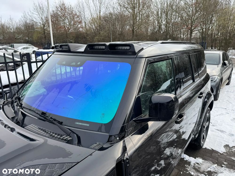 Land Rover Defender - 11