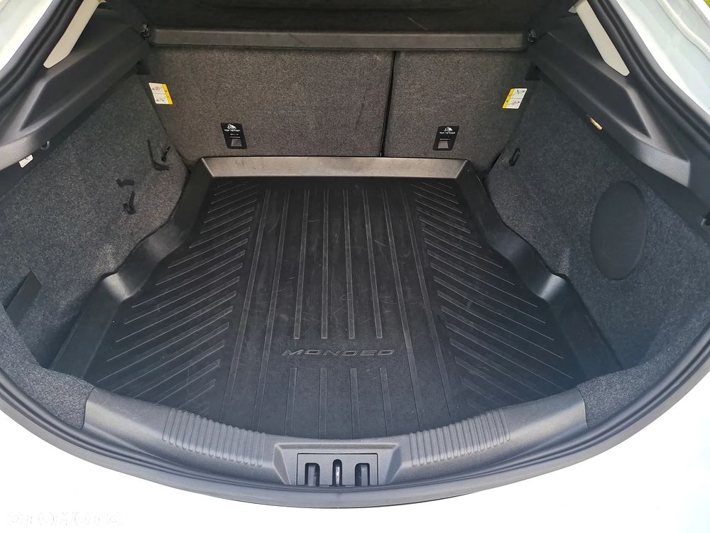 Ford Mondeo 2.0 EcoBlue Titanium - 15