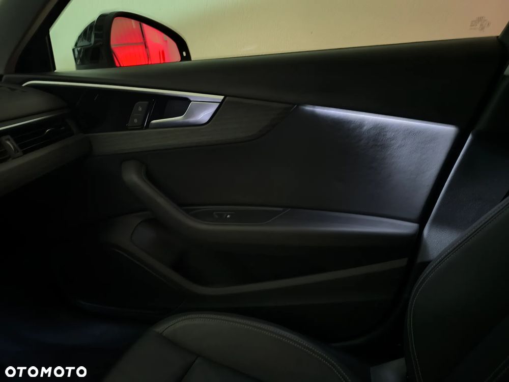 Audi A4 Limousine 40 TFSI S tronic - 29