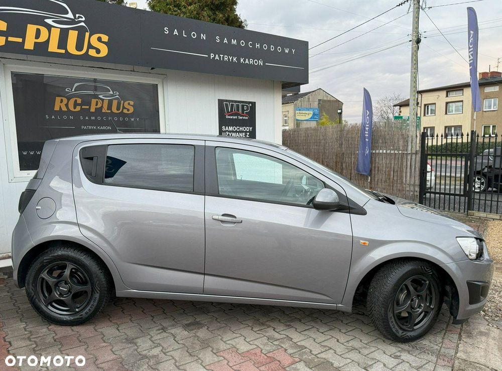 Chevrolet Aveo 1.2 LT - 2