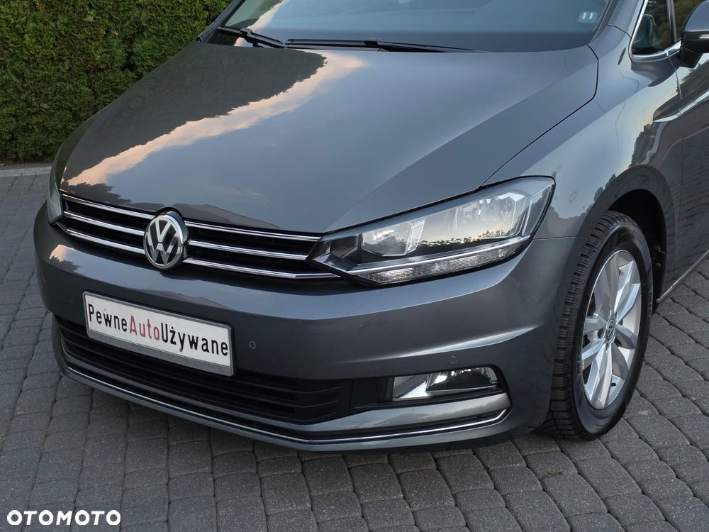 Volkswagen Touran - 3