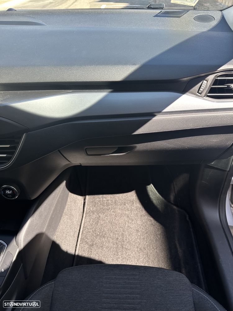 Ford Focus 1.0 EcoBoost Active - 17