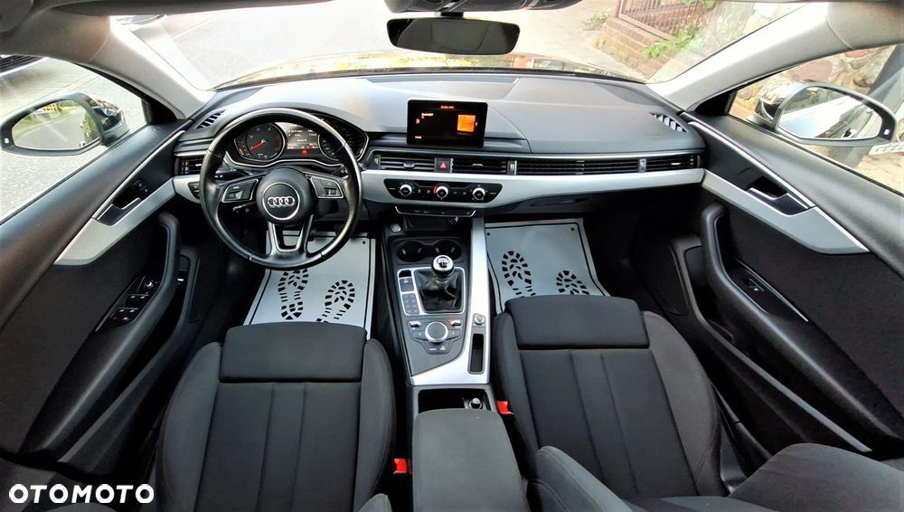 Audi A4 Avant 2.0 TDI - 32