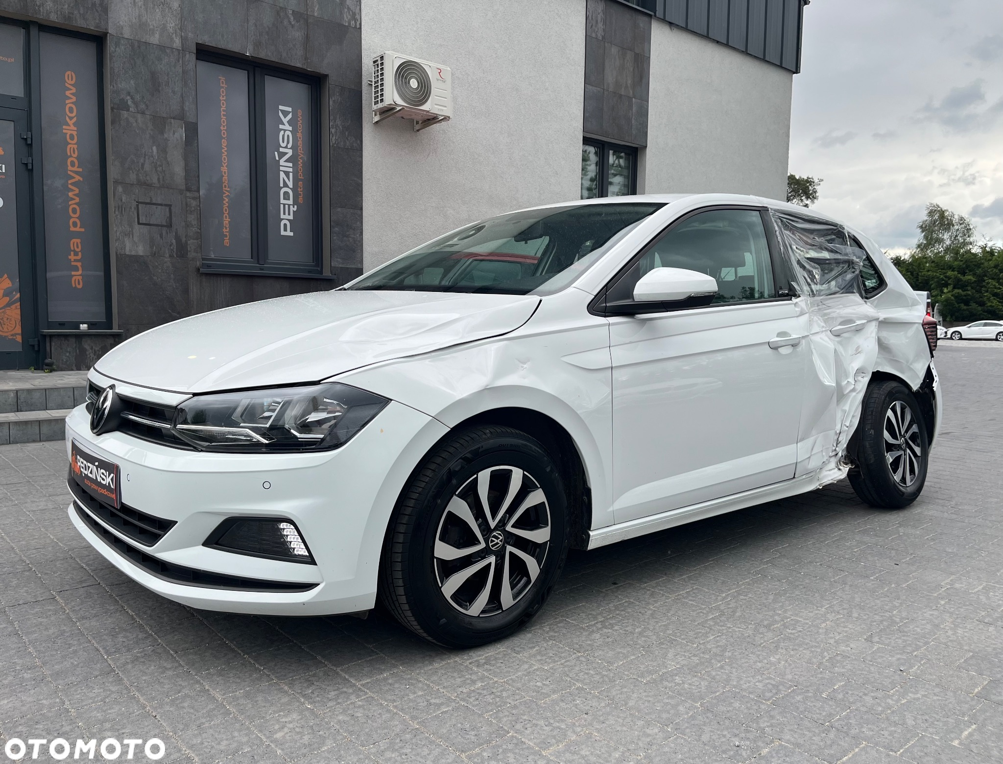 Volkswagen Polo - 3