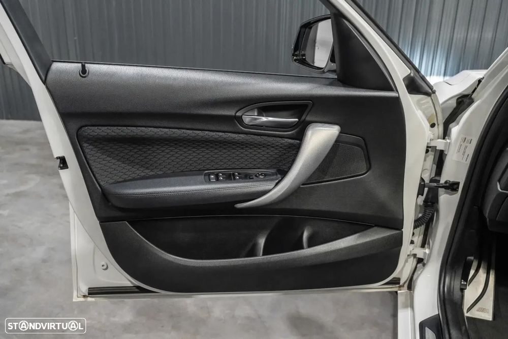 BMW 120 d Pack M - 20