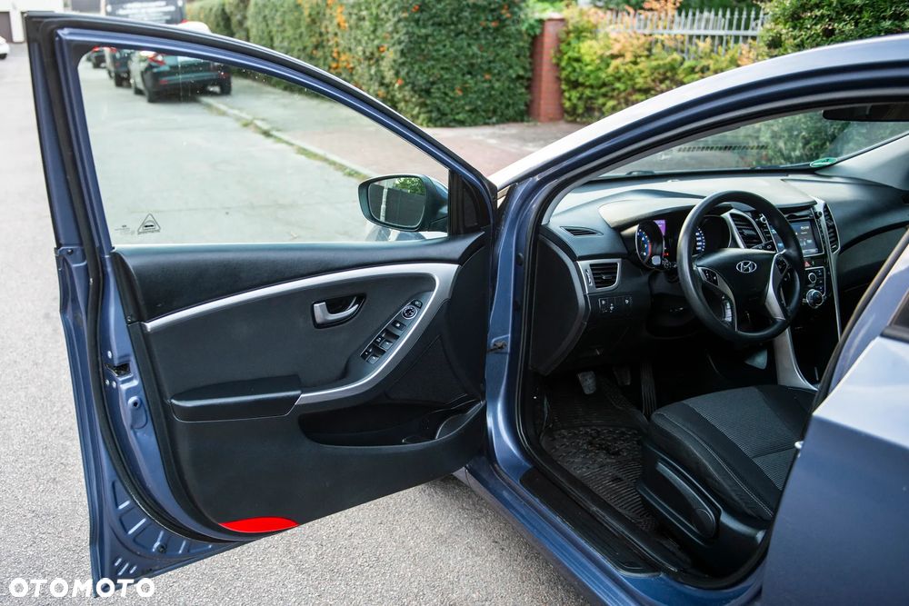 Hyundai i30 1.4 Comfort - 17