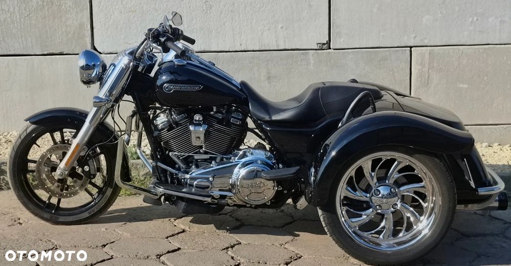 Harley-Davidson Trike Freewheeler - 13