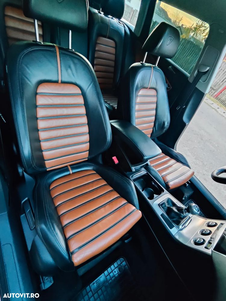 Volkswagen Passat ver-variant-2-0-tdi-bluemotion-technology-r--line - 22