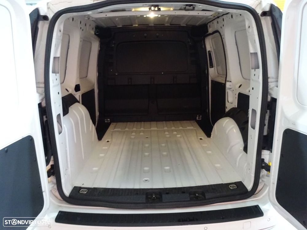 VW Caddy V Cargo Diesel 20- 2.0 TDI BUSINESS - 26