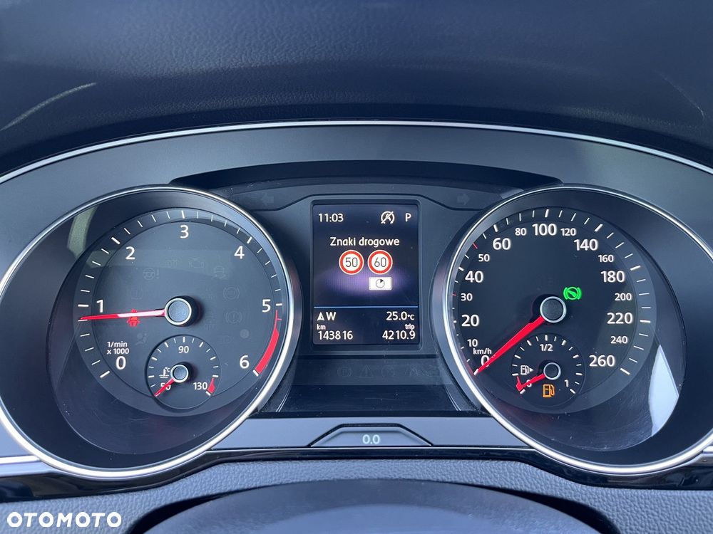 Volkswagen Passat 2.0 TDI EVO Business DSG - 18