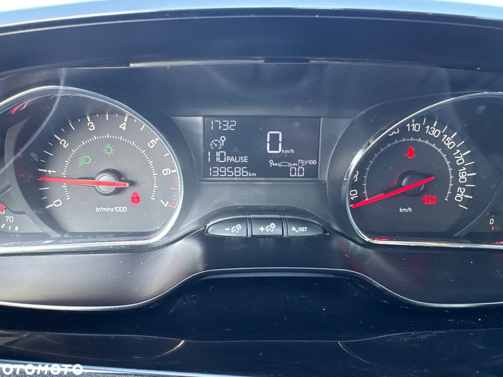 Peugeot 208 1.4 VTi Active - 7