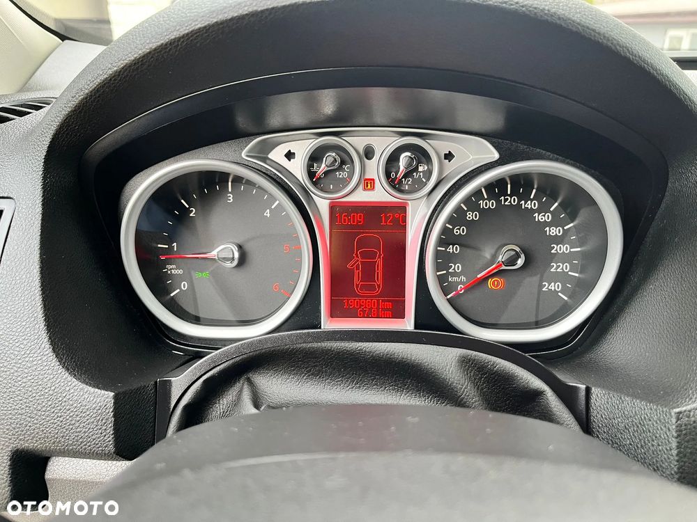 Ford Kuga 2.0 TDCi 4x4 Individual - 30