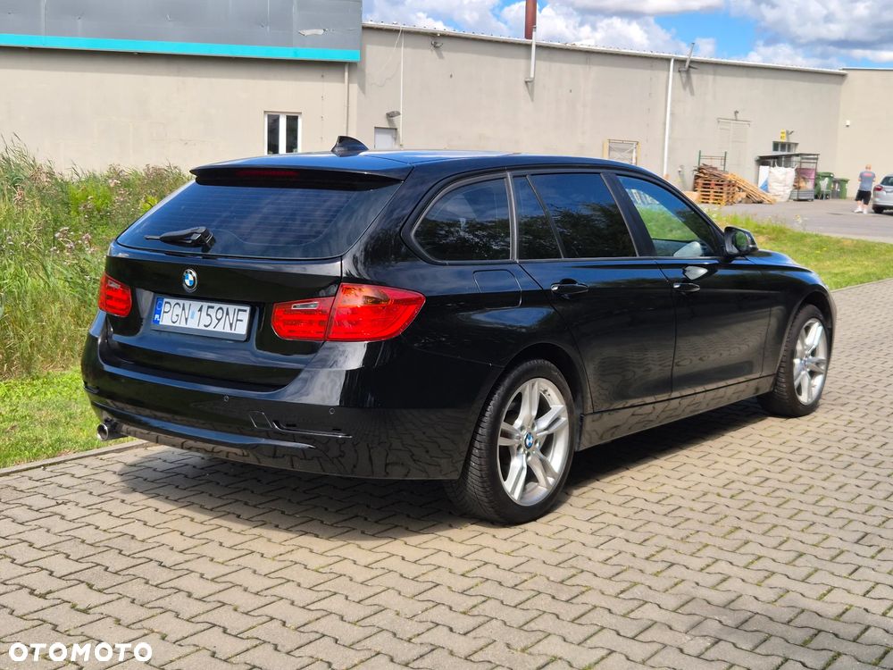 BMW Seria 3 318d DPF Edition Lifestyle - 15