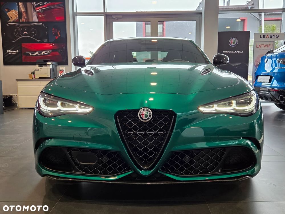 Alfa Romeo Giulia 2.9 V6 Bi-Turbo AT8 Quadrifoglio - 2