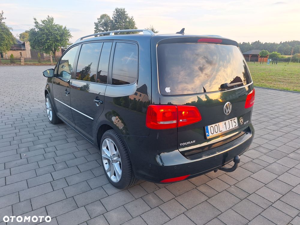 Volkswagen Touran 2.0 TDI DPF DSG Highline - 5