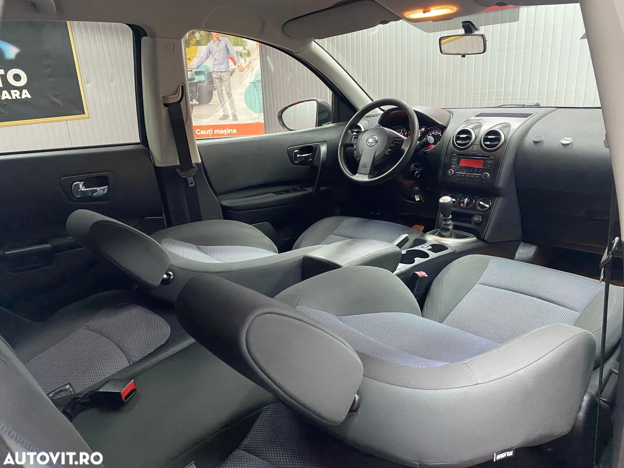 Nissan Qashqai+2 - 15