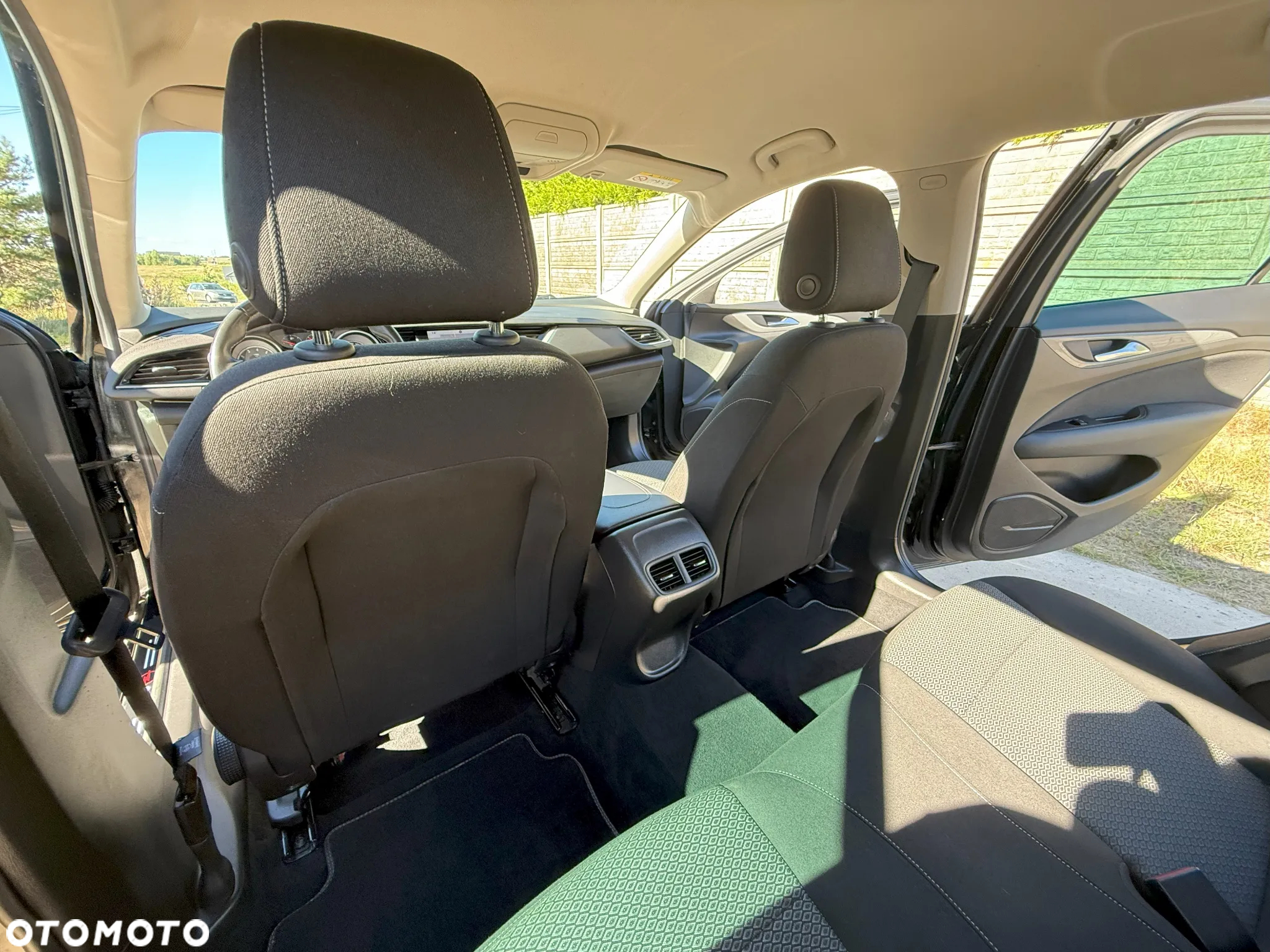 Opel Insignia 1.5 T Enjoy S&S Eco - 20