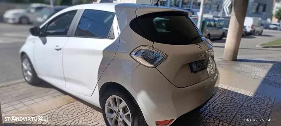 Renault Zoe (c/ Bateria) Limited 40 - 12